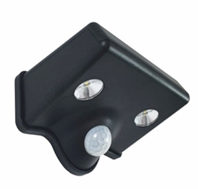 AMERTAC HOLDINGS INC, Westek Motion-Sensing Battery Powered LED Black Security Light (lampe de sécurité à LED noire à détection de mouvement)