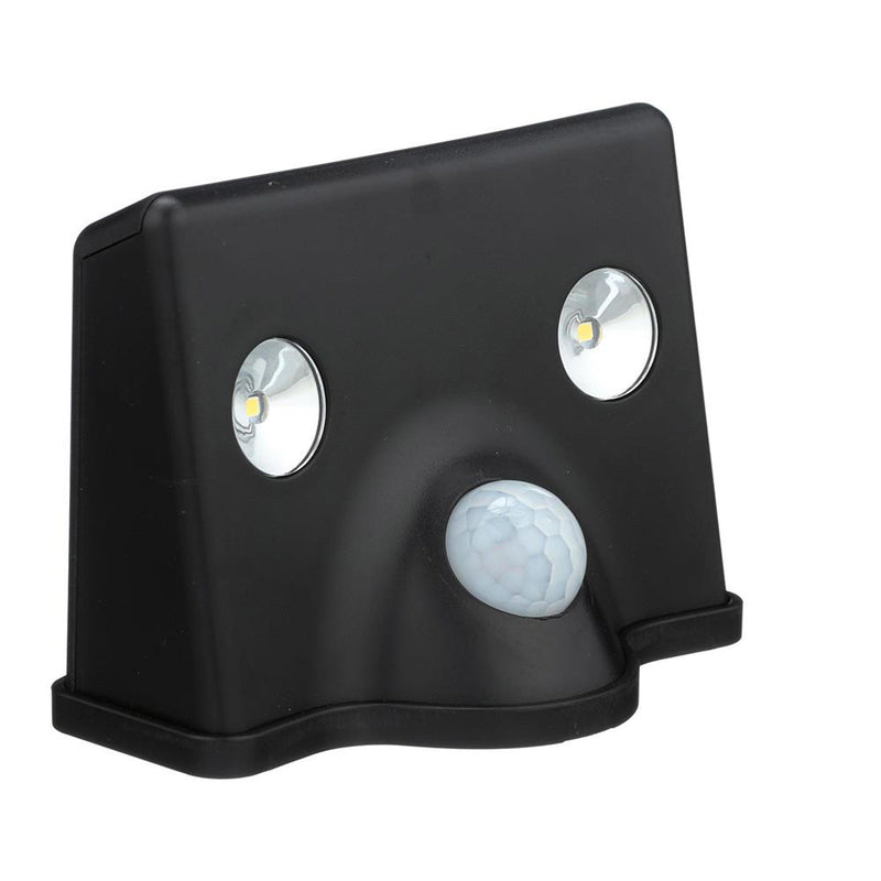 AMERTAC HOLDINGS INC, Westek Motion-Sensing Battery Powered LED Black Security Light (lampe de sécurité à LED noire à détection de mouvement)